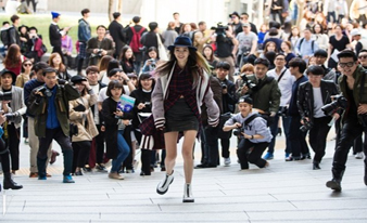 Nổi loạn với phong cách đường phố của Irene Kim