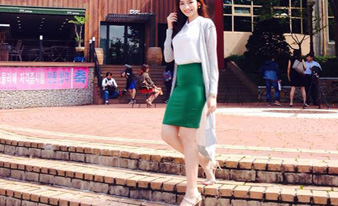 Phong cách thời trang xinh tươi của sao, hot girl Việt tuần qua